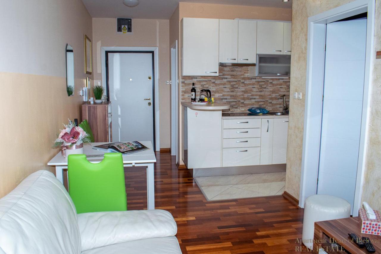 Apartment Heart Of Бйеловар Екстериор снимка