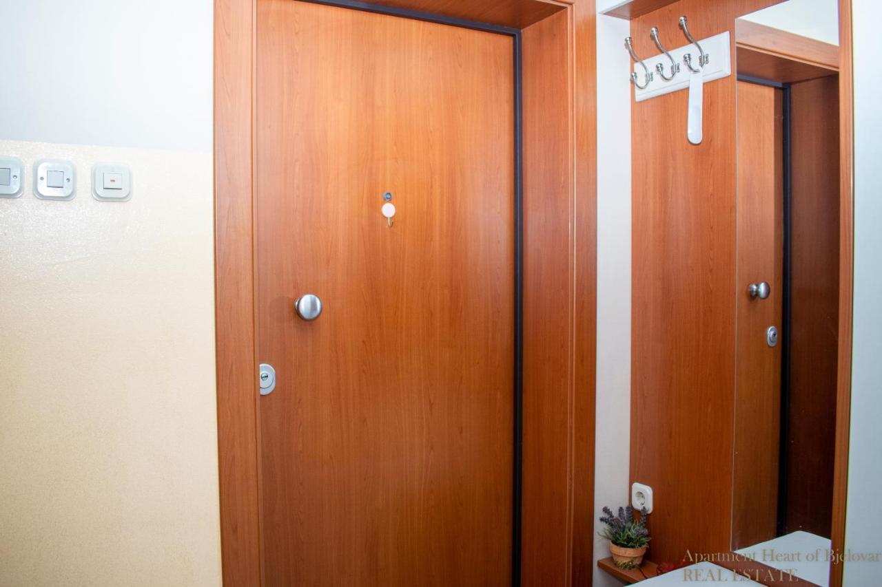 Apartment Heart Of Бйеловар Екстериор снимка